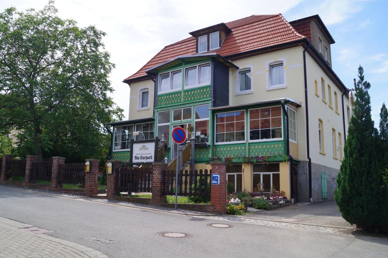 Hotel Am Kurpark Bad Suderode Exterior foto